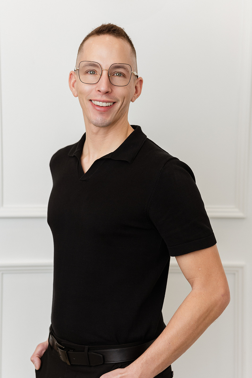 edmonton branding photography, edmonton branding photographers, edmonton luxury branding, edmonton headshots, edmonton portrait photographers